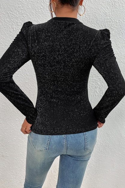 Schwarzes, schmal geschnittenes Strickoberteil mit Gigot-Ärmeln in Metallic-Optik