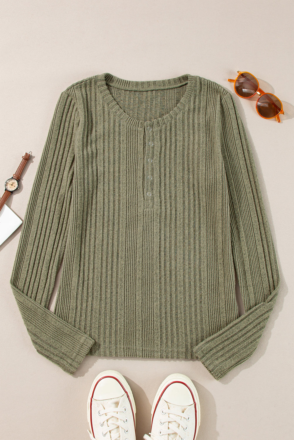 Jungle Green – Slim Fit-Bluse aus Rippstrick mit halber Knopfleiste