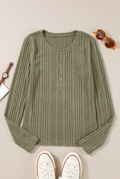 Jungle Green – Slim Fit-Bluse aus Rippstrick mit halber Knopfleiste