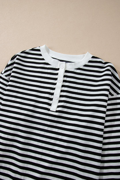 Weißes, gestreiftes, farbiges Block-Sweatshirt mit Rundhalsausschnitt und Knöpfen
