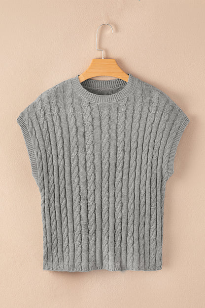 Grauer, kurzärmliger Pullover mit Rundhalsausschnitt und Zopfmuster
