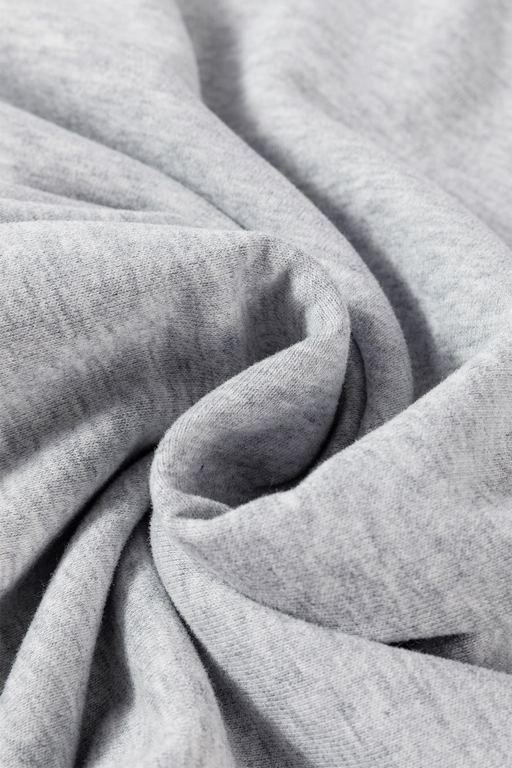 Hellgraues, schlichtes Sweatshirt mit Rundhalsausschnitt und überschnittener Schulter
