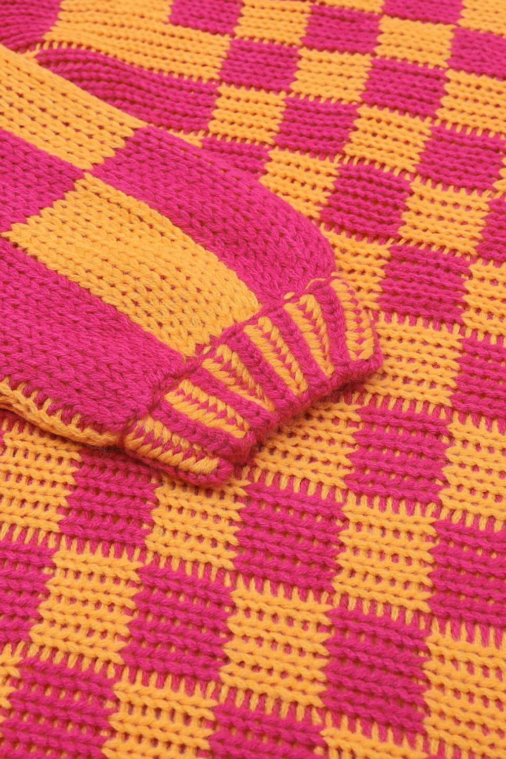 Mehrfarbige Strickjacke mit offenem Vorderteil und gemischtem Karomuster