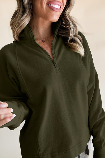 Jungle Green – Pullover mit Reißverschluss am Hals und überschnittenen Schultern