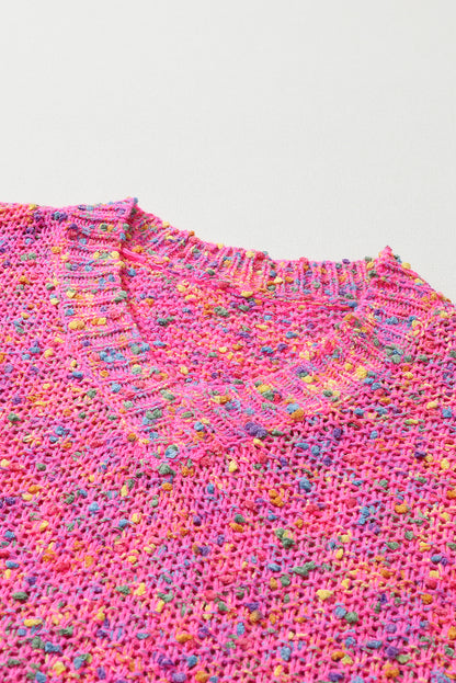 Dunkelrosa bunt gepunkteter Strickpullover mit V-Ausschnitt