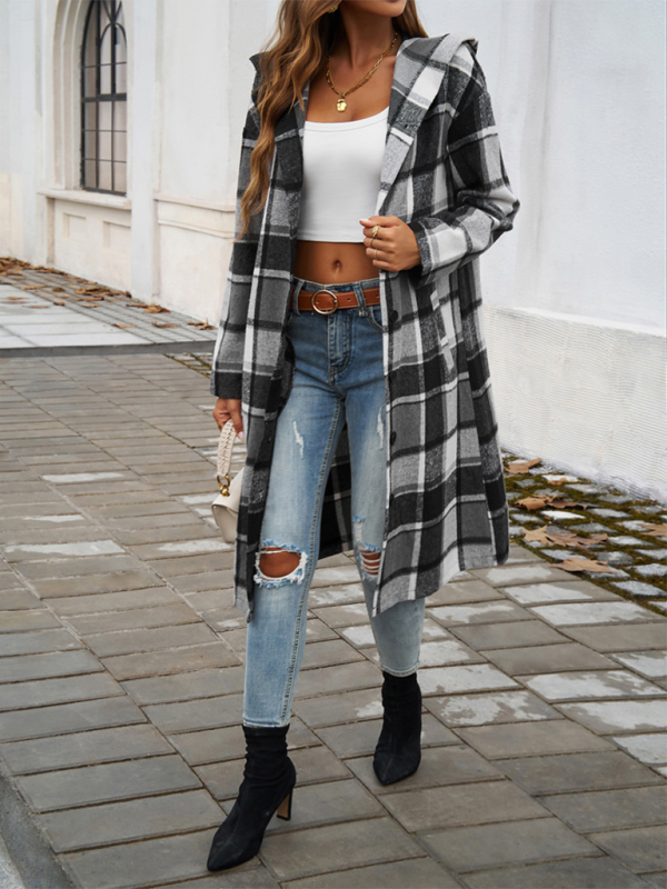 Lässige, lockere Damenjacke mit karierter Kapuze und Knöpfen in Kontrastfarbe 