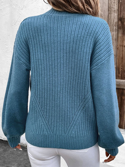 Einfarbige Strickjacke mit Stehkragen 
